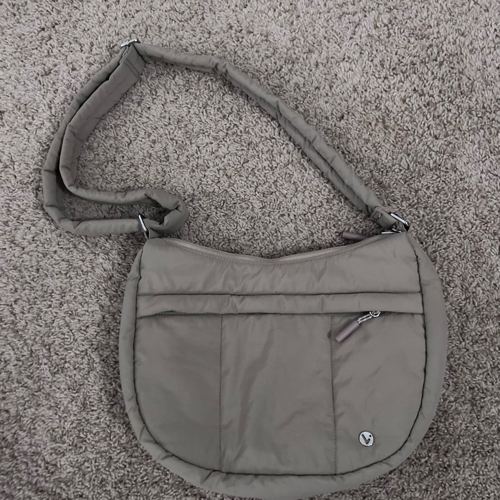 Women's Taupe Hobo Shoulder Bag - Lightweight Everyday Style